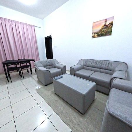 Al Badaa Star Residence - Home Stay Dubai Buitenkant foto