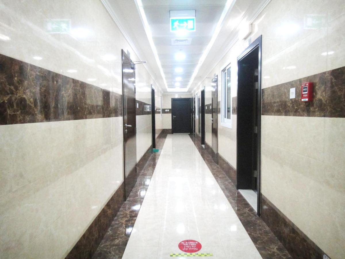 Al Badaa Star Residence - Home Stay Dubai Buitenkant foto