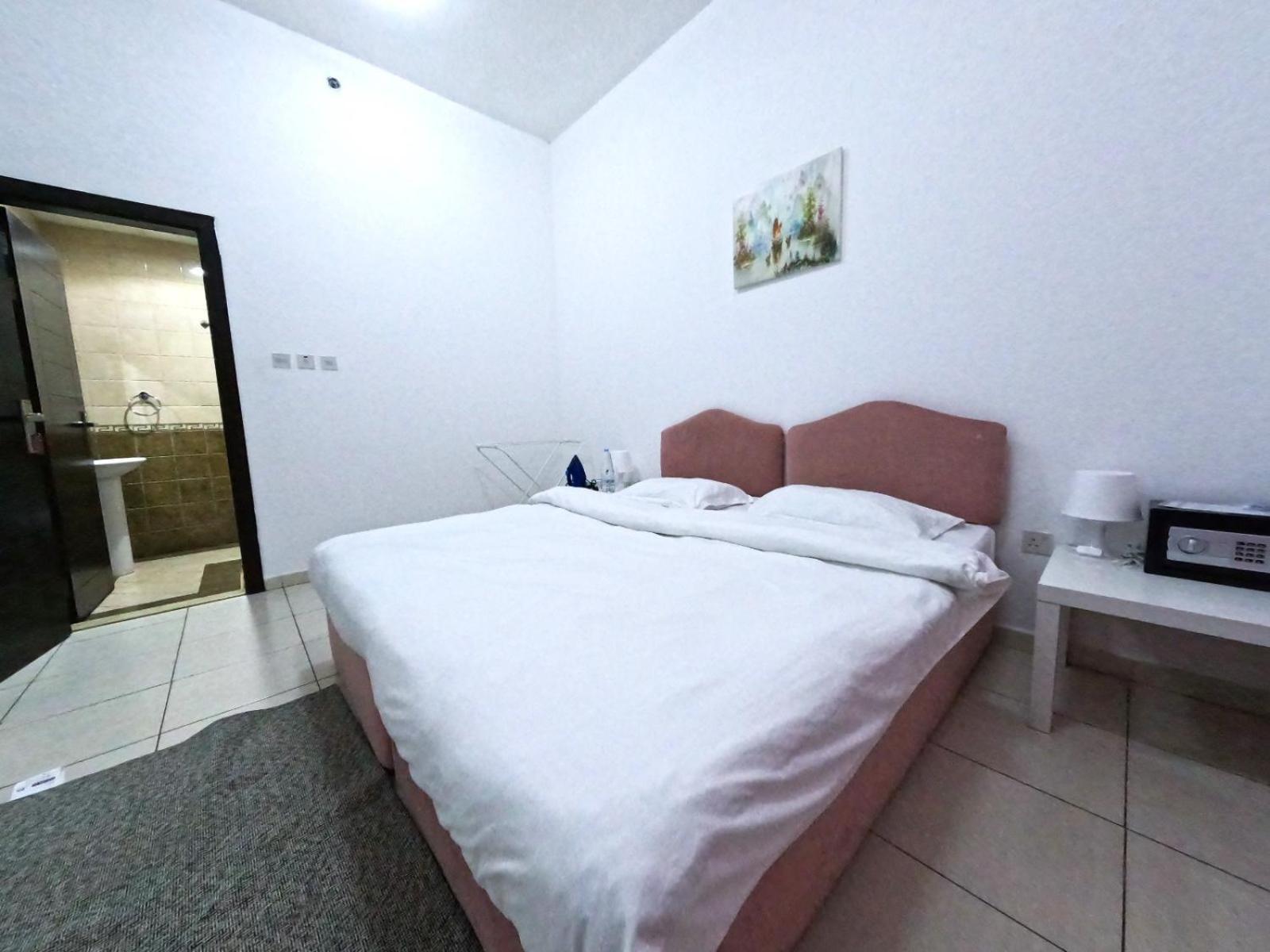 Al Badaa Star Residence - Home Stay Dubai Buitenkant foto